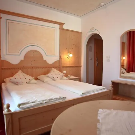 Alpin & Stylehotel Die Sonne Parcines